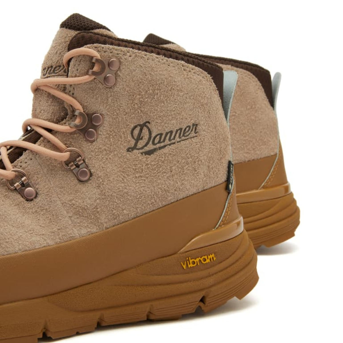 Danner Mountain 600 Gore-Tex Boot Almond Butter