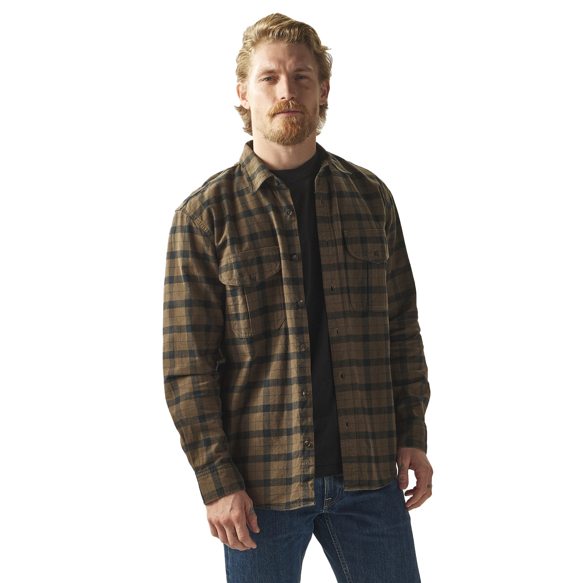 Filson Alaskan Guide Shirt, Hergestellt aus 8-Unzen-Baumwollflanell, das für seine einzigartige Kombination aus Haltbarkeit, Weichheit und Wärme bekannt ist